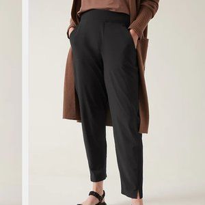 Athleta Brooklyn Ankle Pant- Size 14